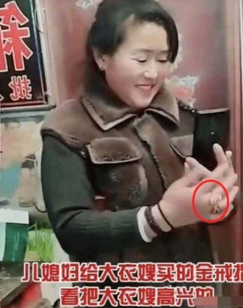 大衣哥的新爆料视频,揭秘娱乐圈不为人知的幕后真相