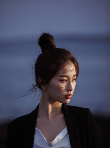 王哥弟虞书欣圈内爆料,揭秘娱乐圈不为人知的幕后故事